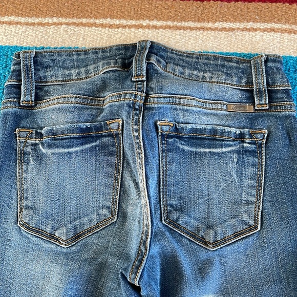KanCan Distressed Skinny Jeans - Picture 7 of 9
